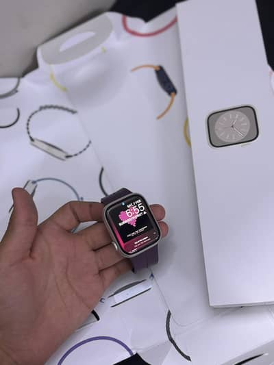 apple smart watch series 8