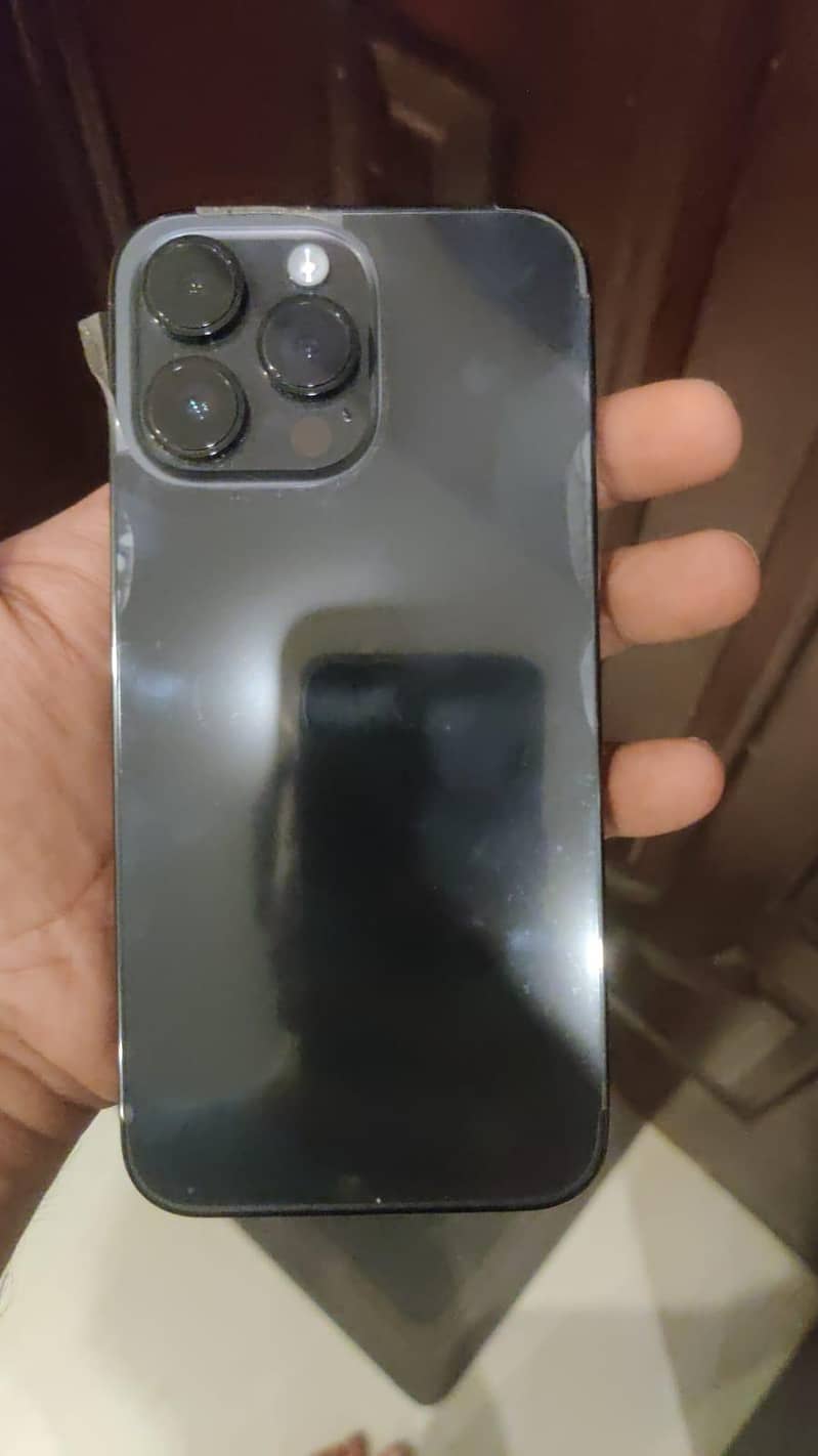 Apple iPhone 14 Pro Max 3