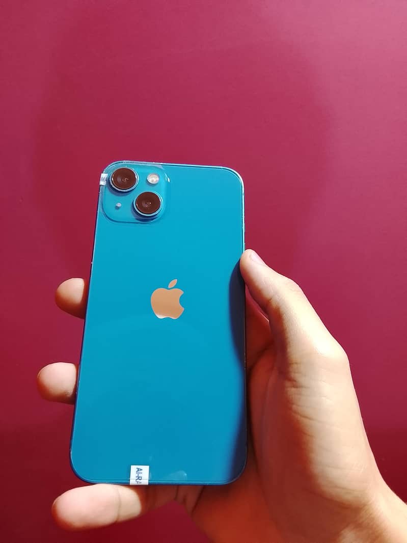 Apple iPhone 13 7