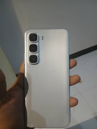 Infinix Hot 60 Pro Plus 256 GB