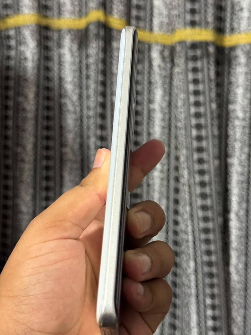 Xiaomi Redmi Note 13 Pro Plus 1
