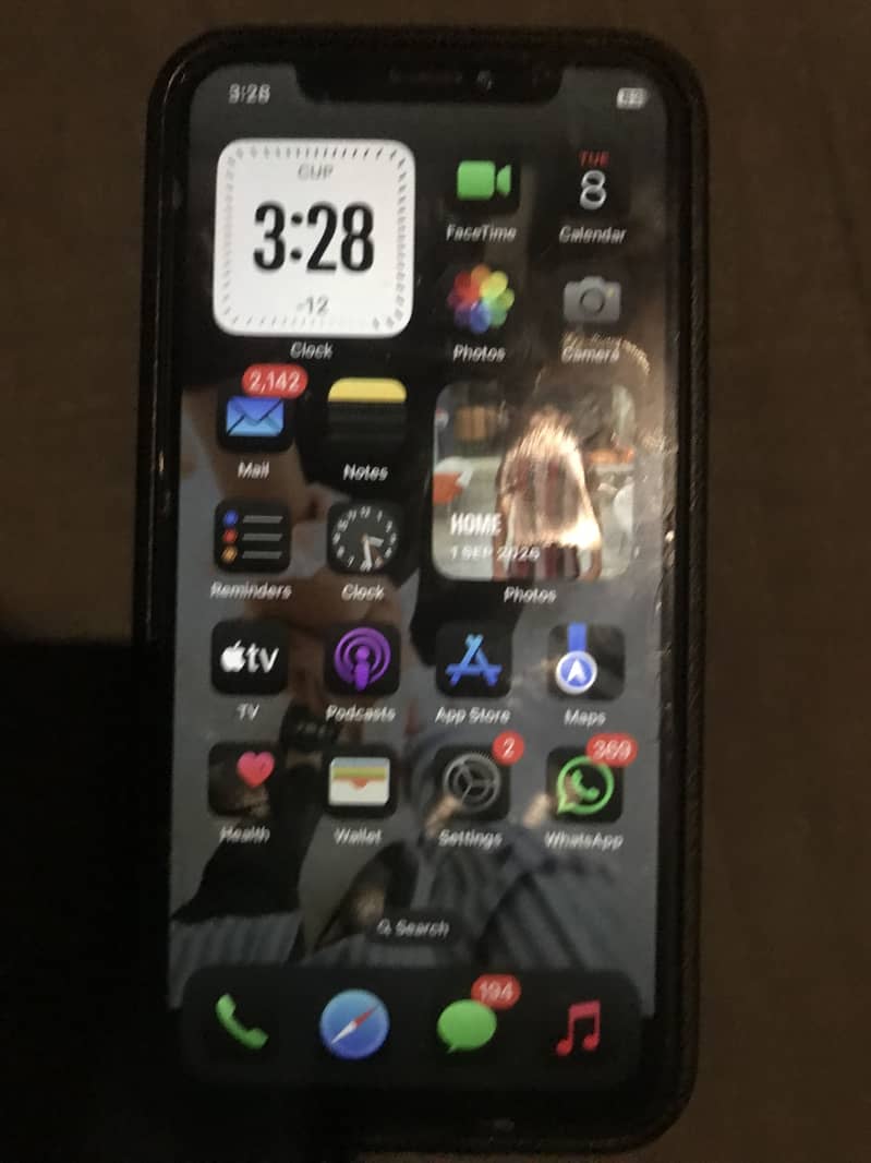 Apple iPhone XS 1