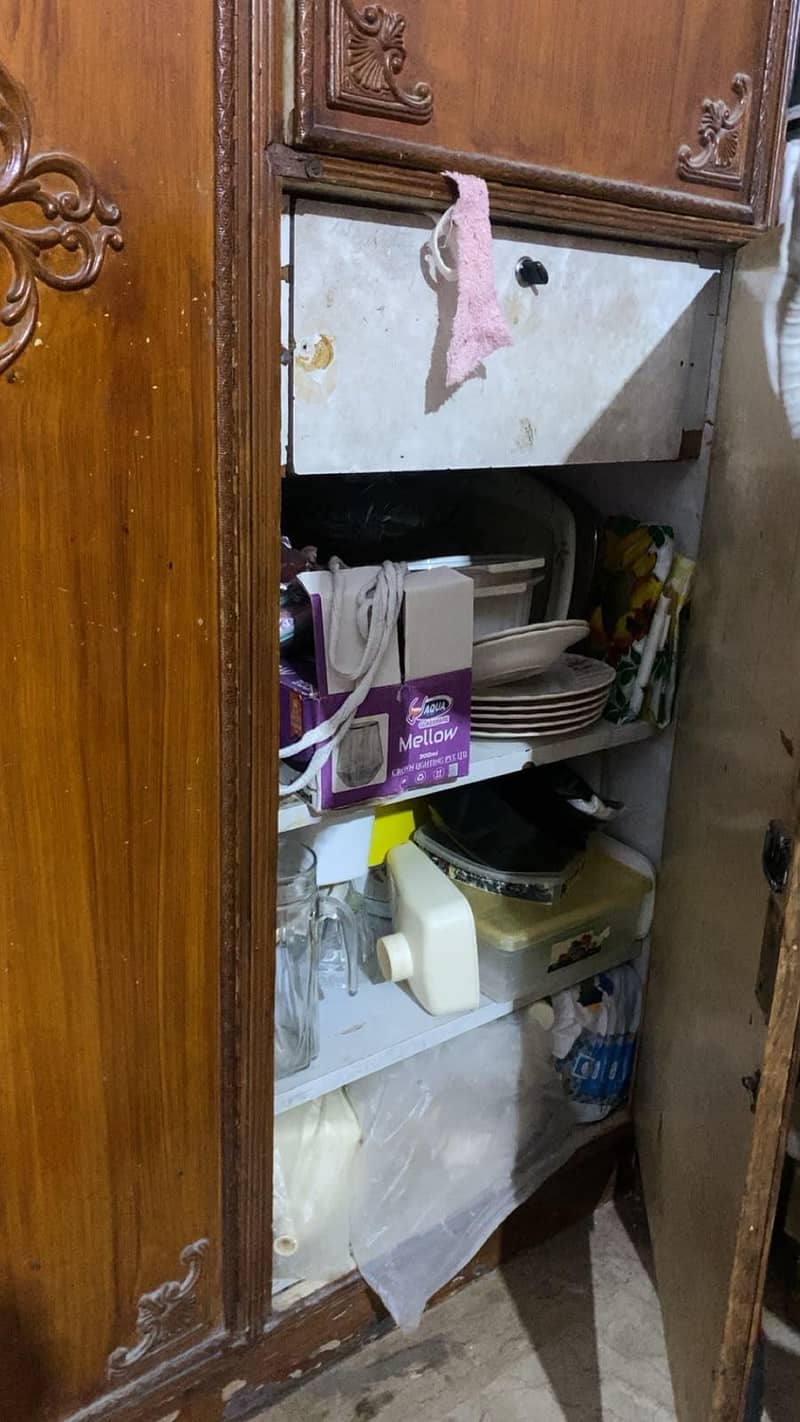 cupboard 1