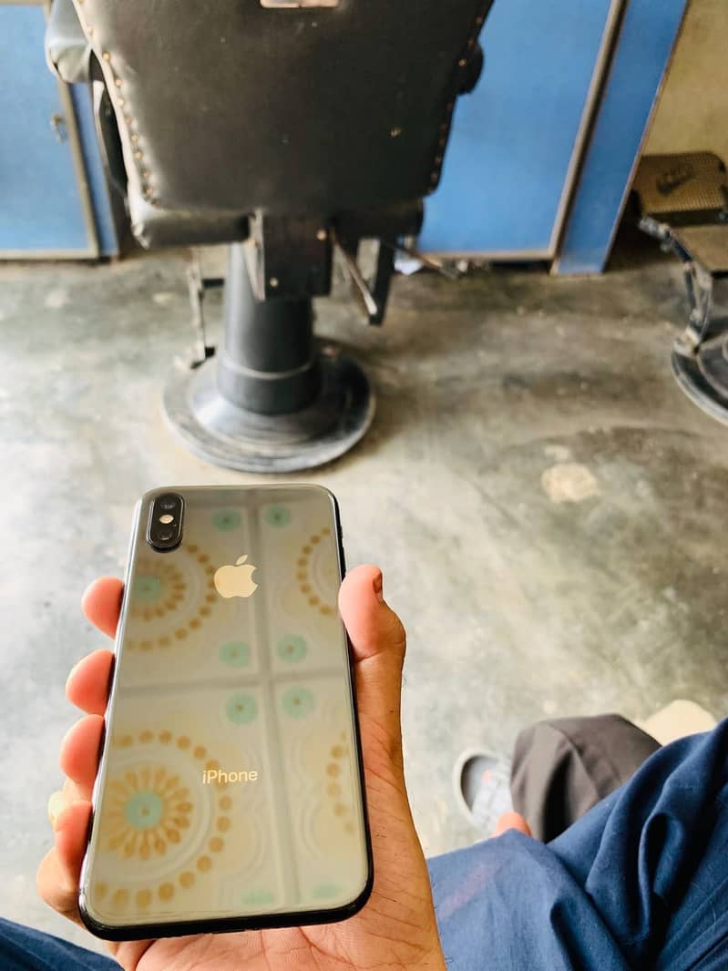 iPhone XS sim work 2