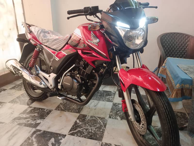 CB 150f 1