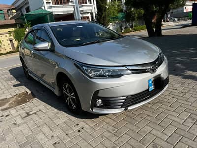 Toyota Corolla GLI 2017 (Automatic)