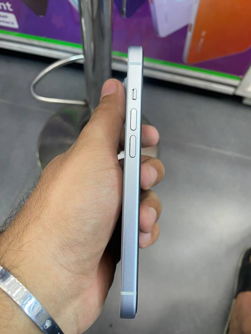 Apple iPhone 15 1