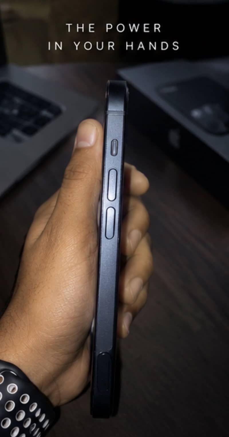 IPHONE 13 2