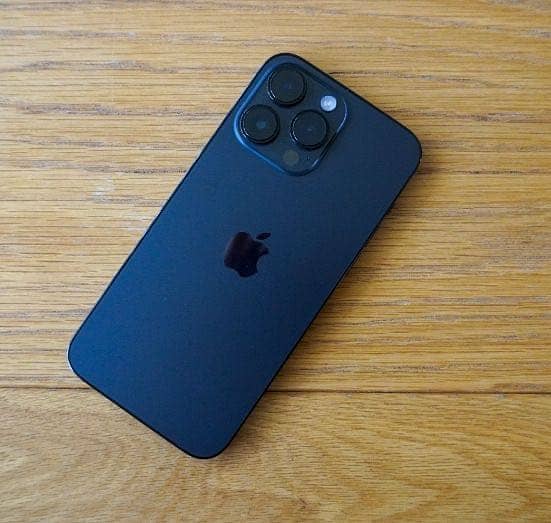 iPhone 14 Pro Max 4