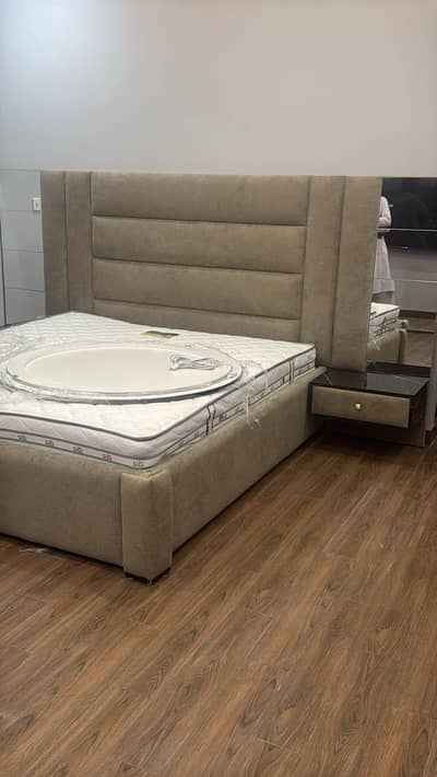 King sized bed