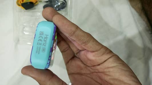 all oky pod hai only 1 day used new hai bilkul 150 puffs kry hn
