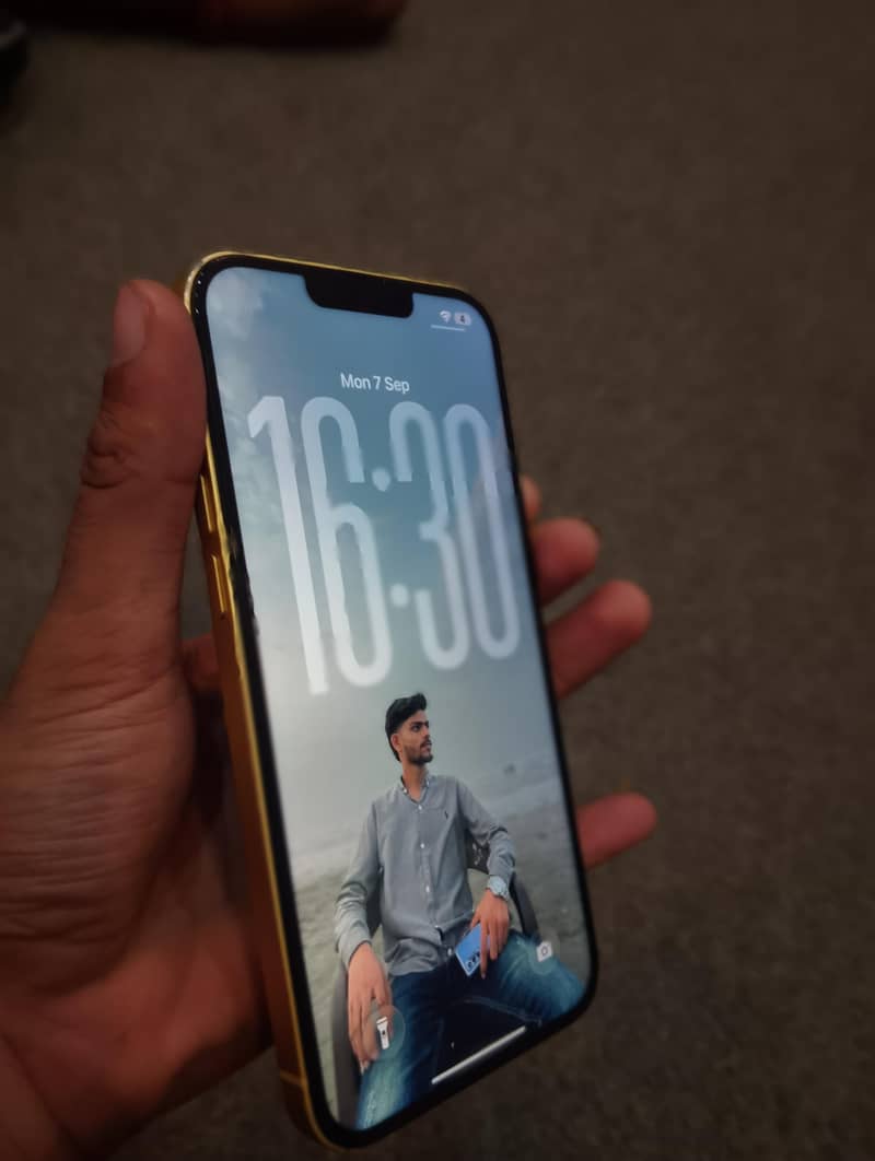 Apple iPhone 14 plus 2
