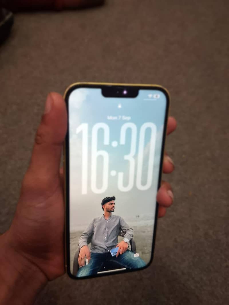 Apple iPhone 14 plus 5