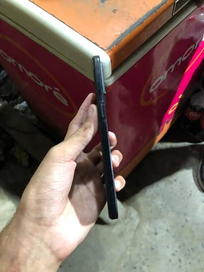 OPPO F21 Pro pta approved offlicel 8/128gb box available/ 03256570048