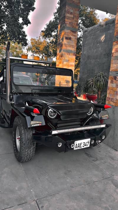 Jeep M 825 1982