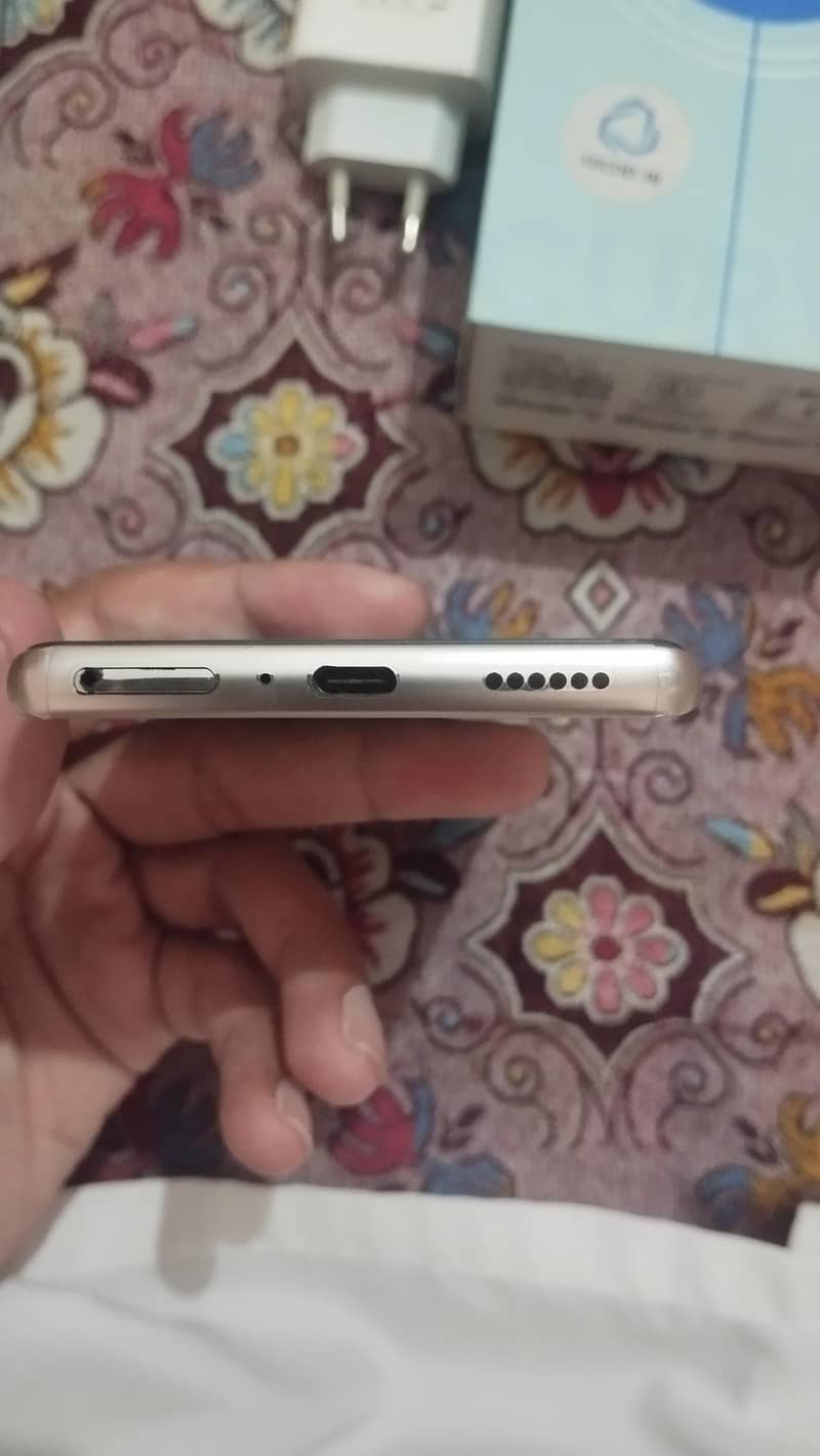 Tecno CAMON 30S 2