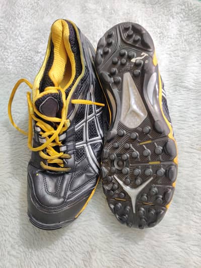 Cricket Hockey Gripper available