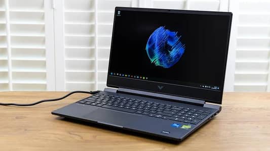Hp Victus Ryzen 7 7445Hs RTX 4050 6gb Graphic