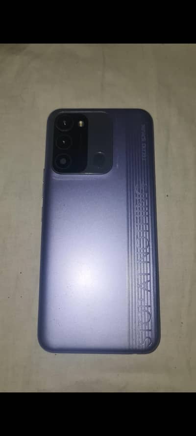 Tecno Spark 8C 4/64