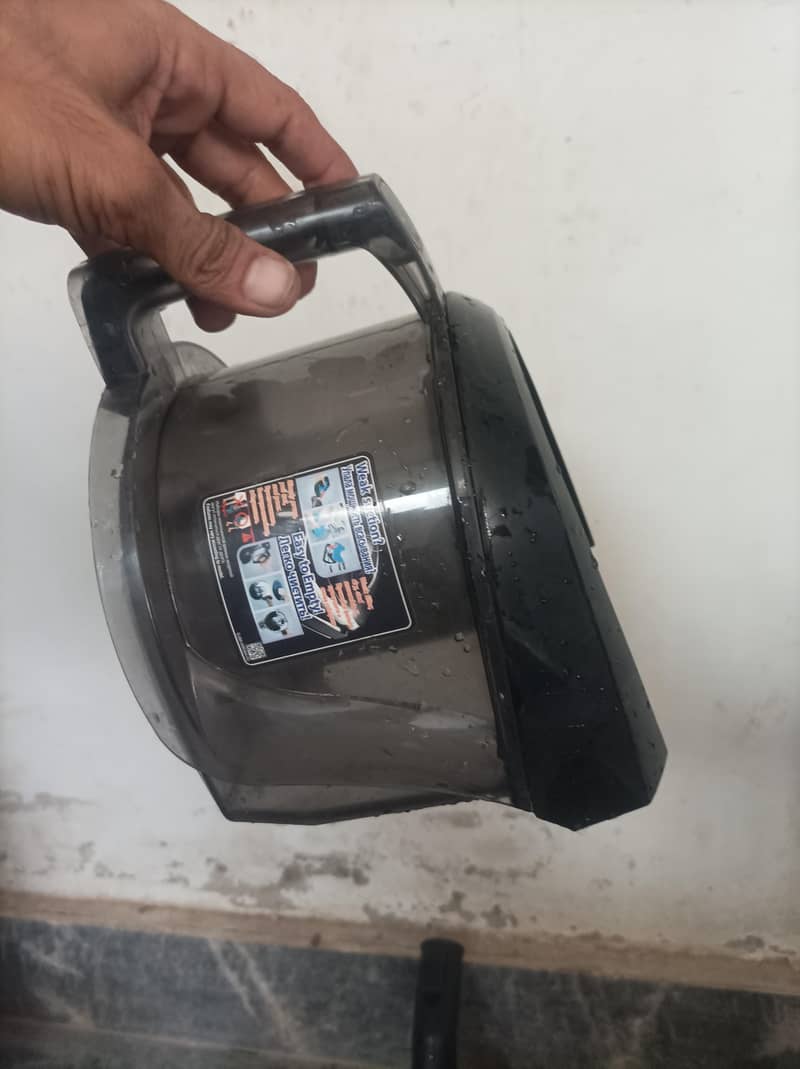 vacuum cleaner 3