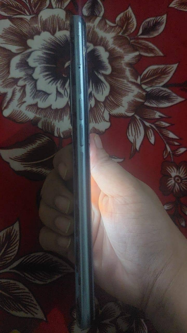 OPPO A76 3