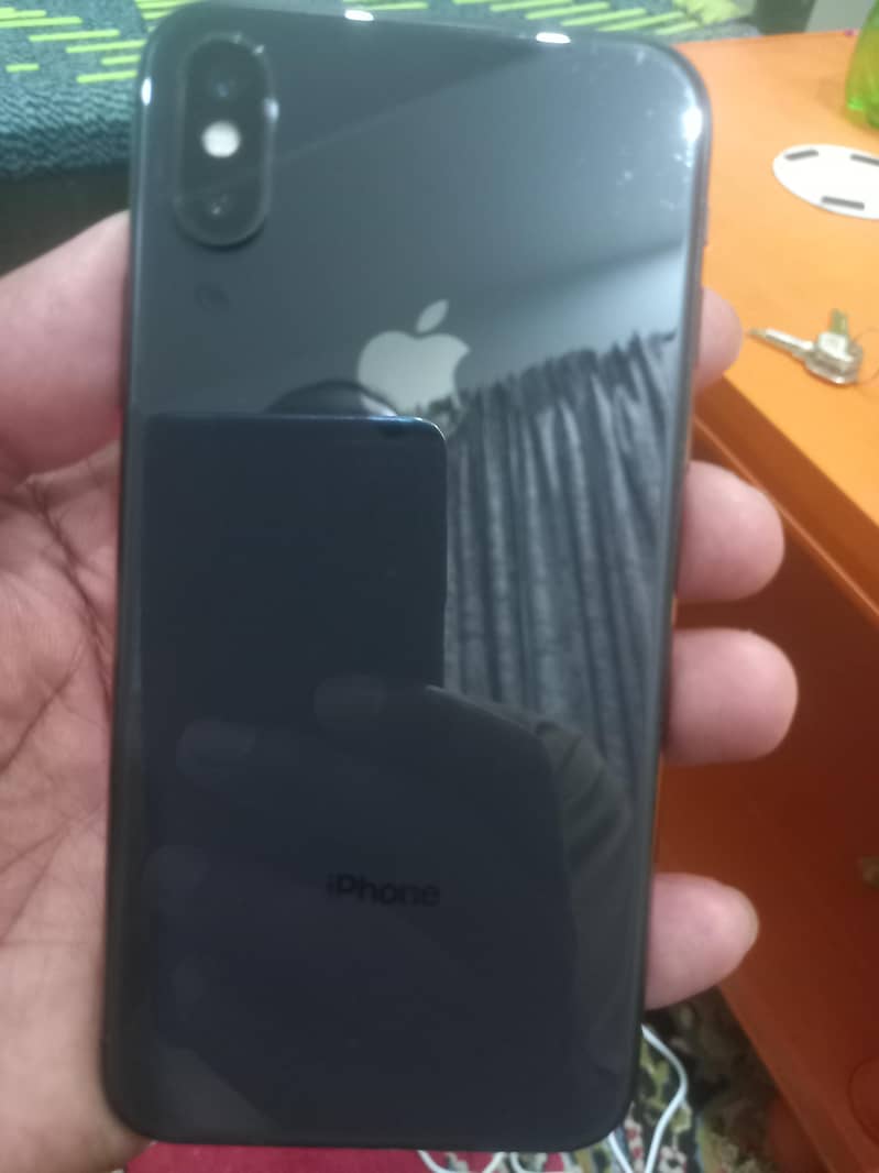 Apple iPhone X 0