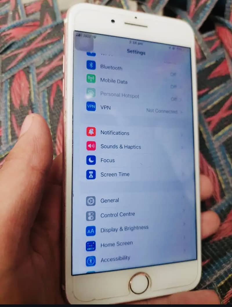 Apple iPhone 7 Plus 1