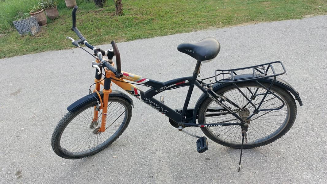 Cycle Full Size 1