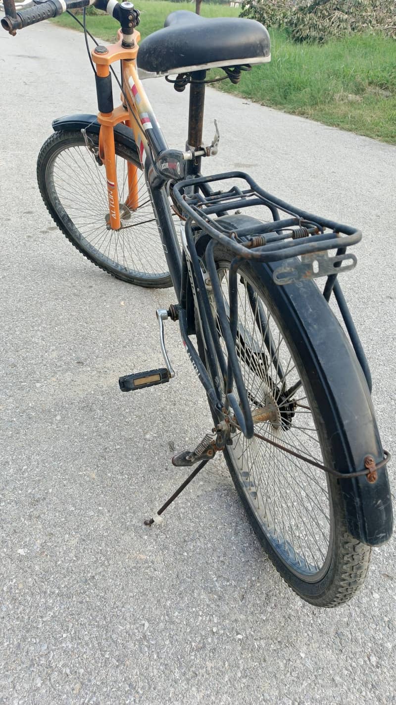 Cycle Full Size 3