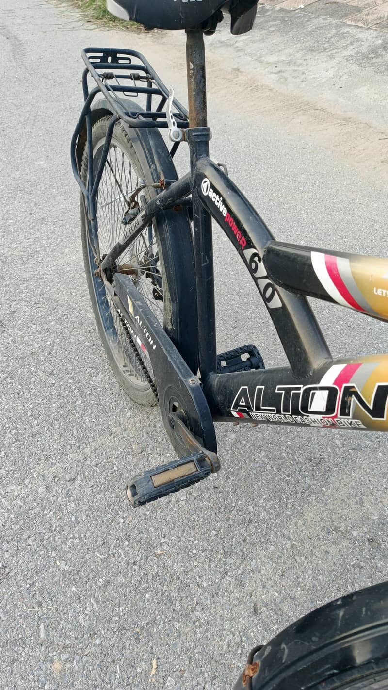 Cycle Full Size 8