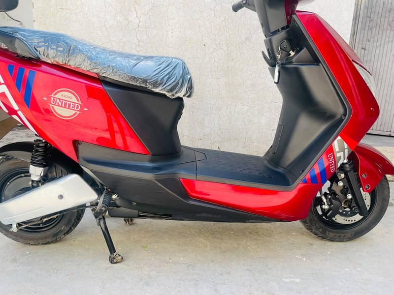 united sharp pro 4