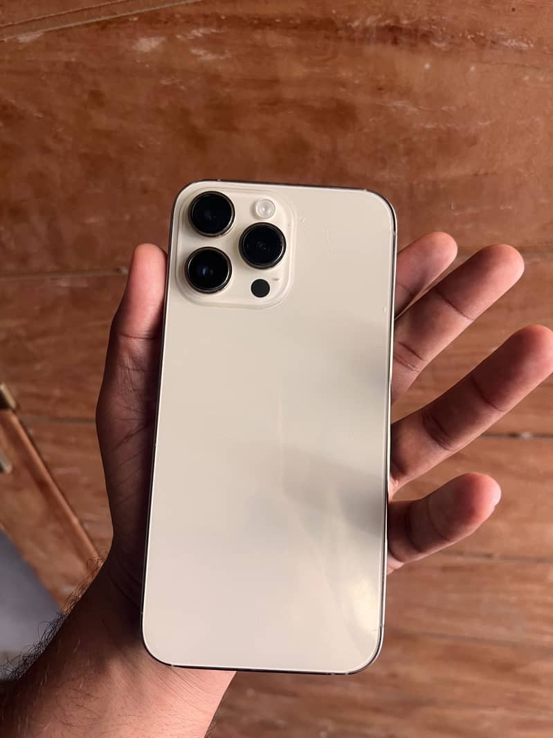 Apple iPhone 14 Pro Max 5