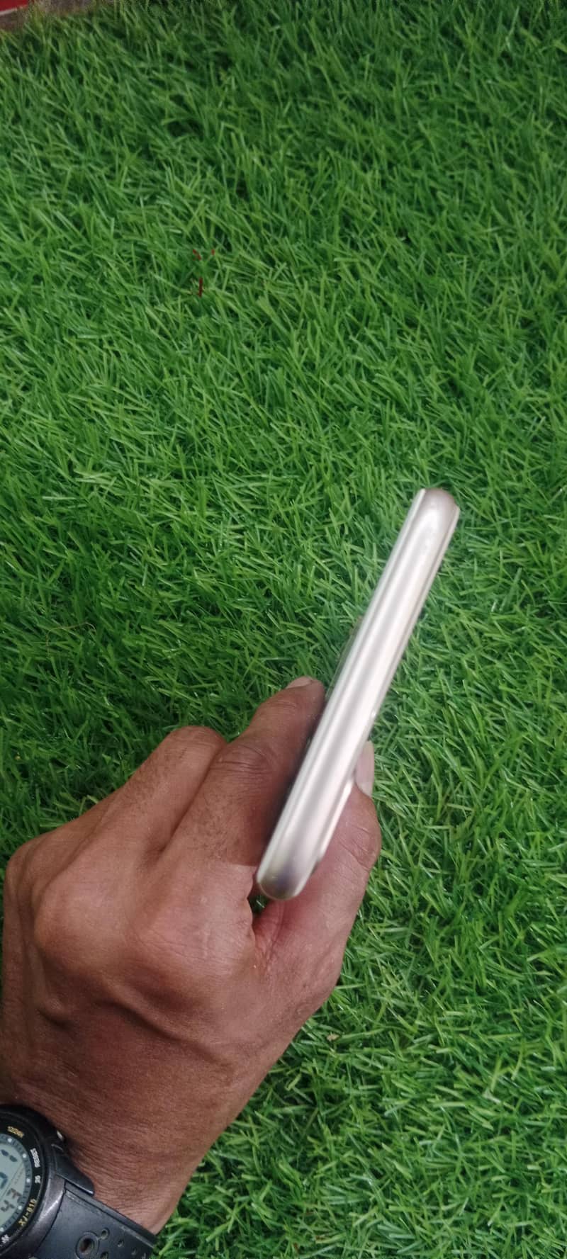 Apple iPhone 8 Plus 5
