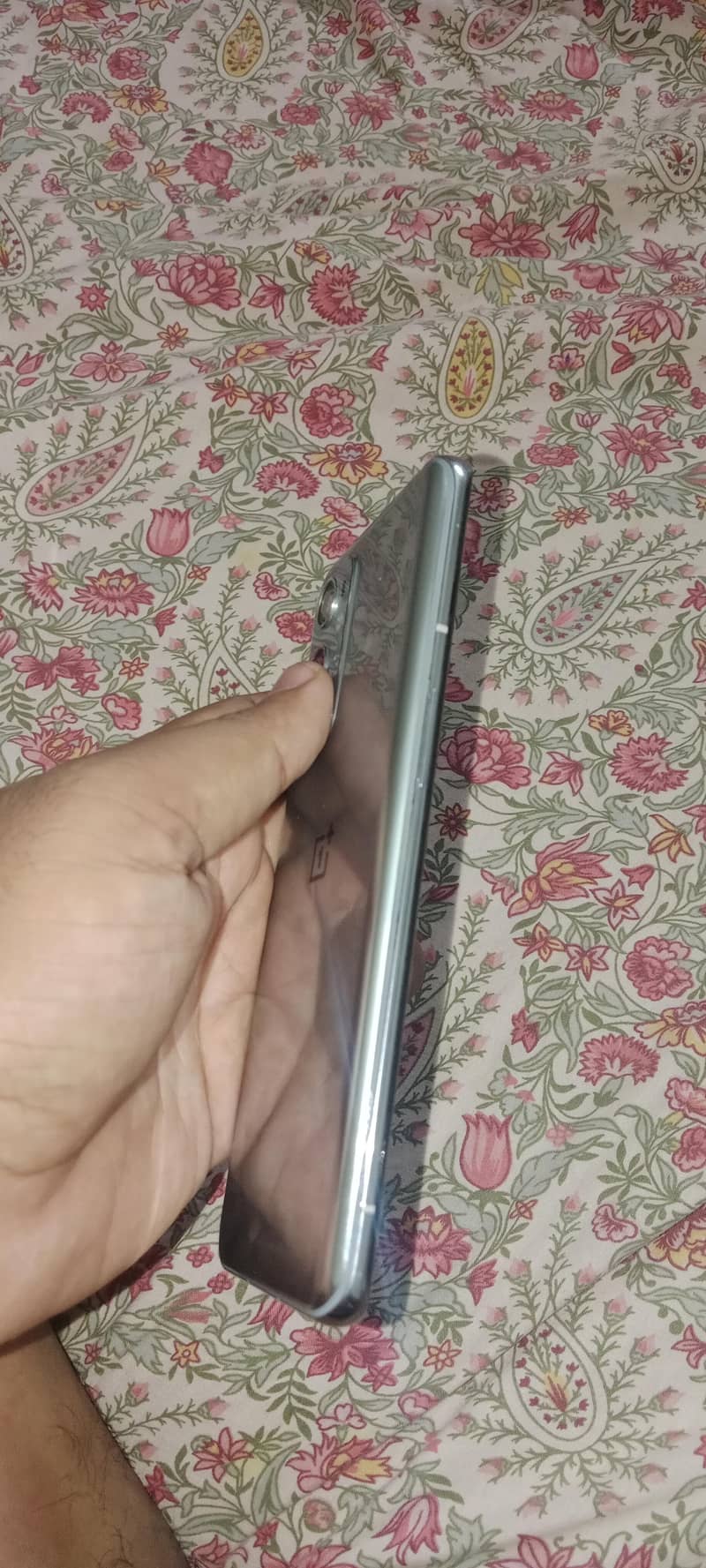 One plus 9 pro 12/256 3
