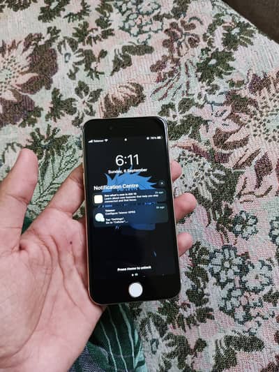 Apple iPhone 7 128gb PTA