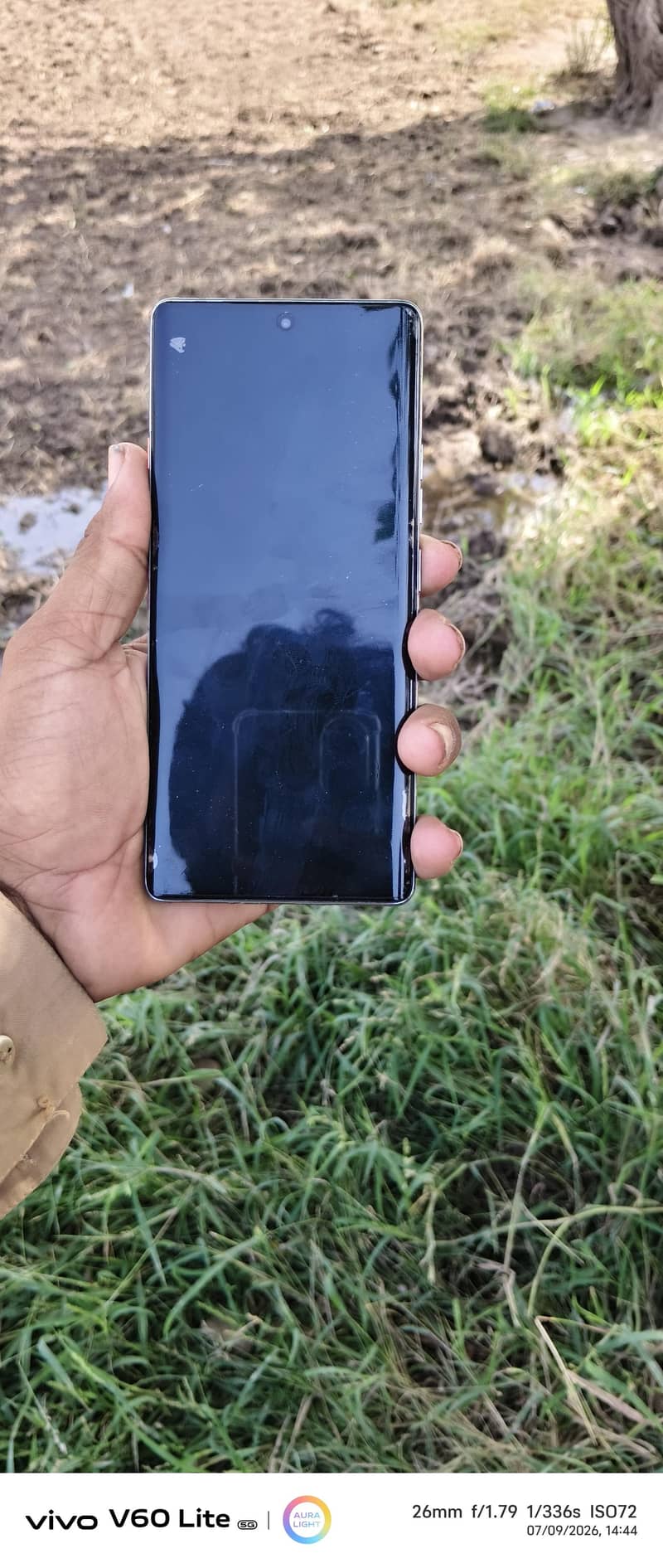 Tecno camon 40 pro 0