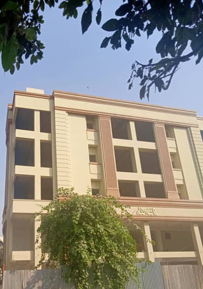 5 KANAL COMMERCIAL BUILDING FOR SALE MALL ROAD UPPER MALL AND GULBERG LAHORE