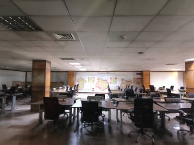 6 KANAL COMMERCIAL BUILDING FOR FOR SALE IN UPPER MALL GULBERG JAIL ROAD CANAL ROAD ZAMAN PARK GOR LAHORE