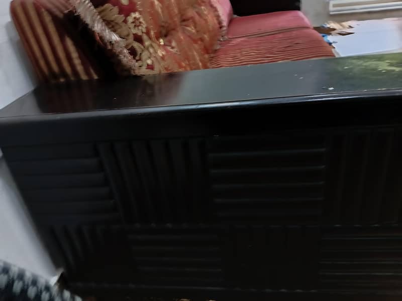 3 seater 2