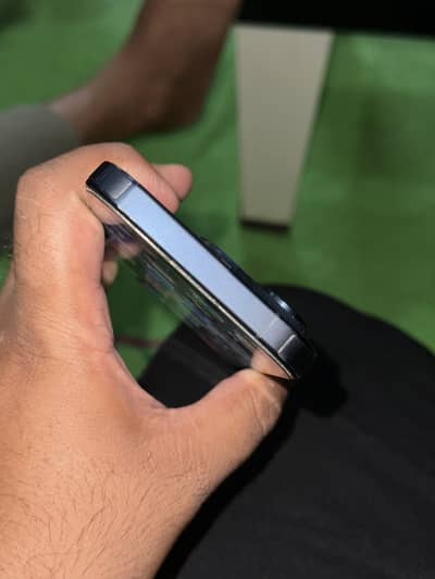 Apple iPhone 15 Pro