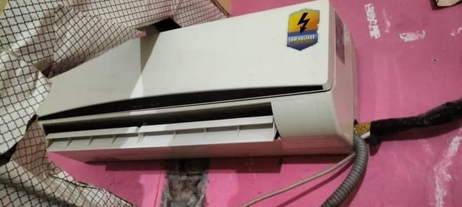 ma aapni AC sale kr Raha ho