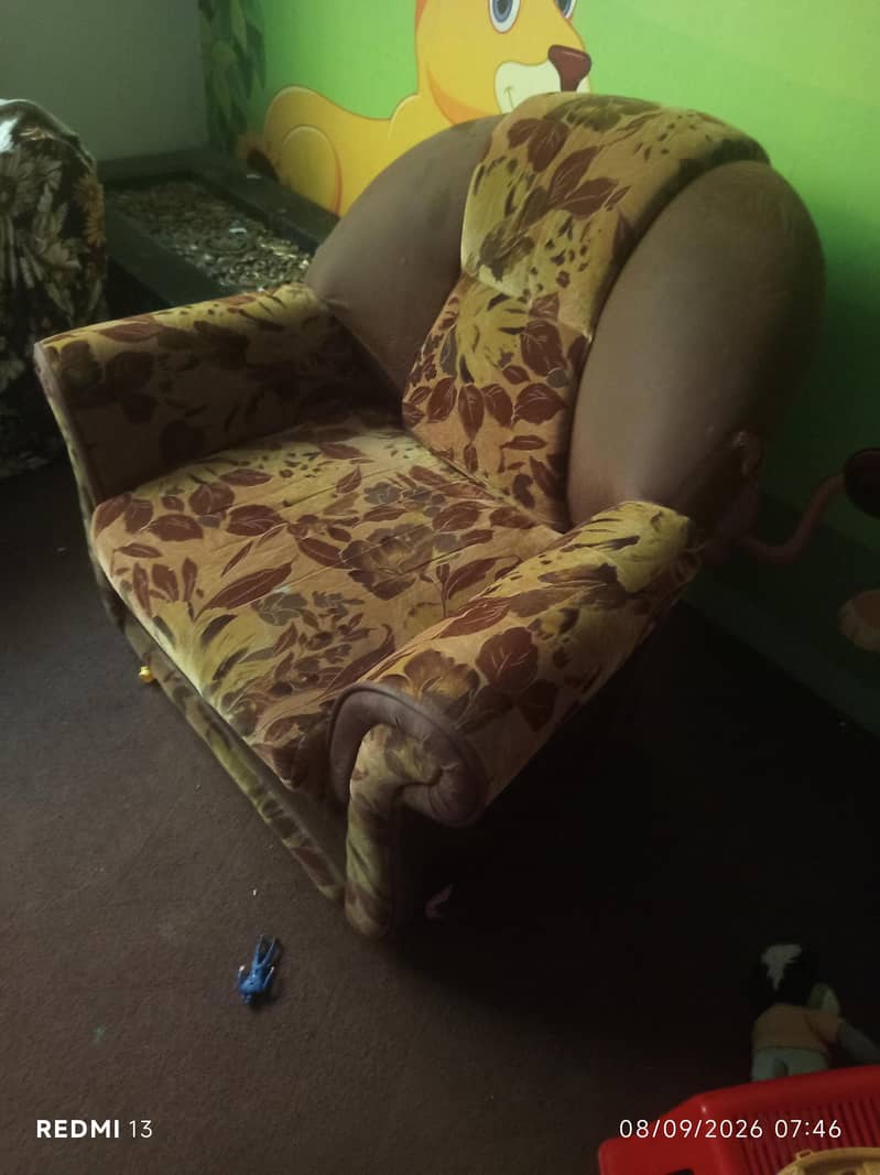 sofa chairs 1