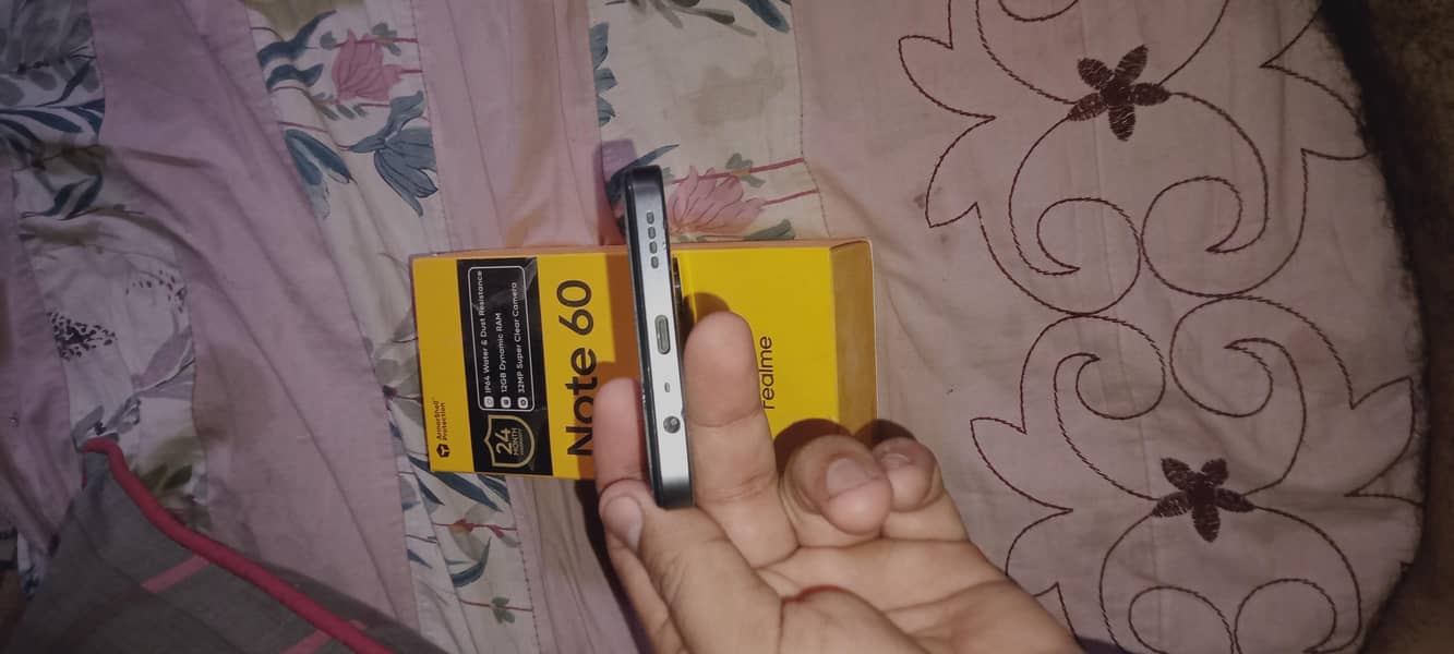 Realme Note 60 3