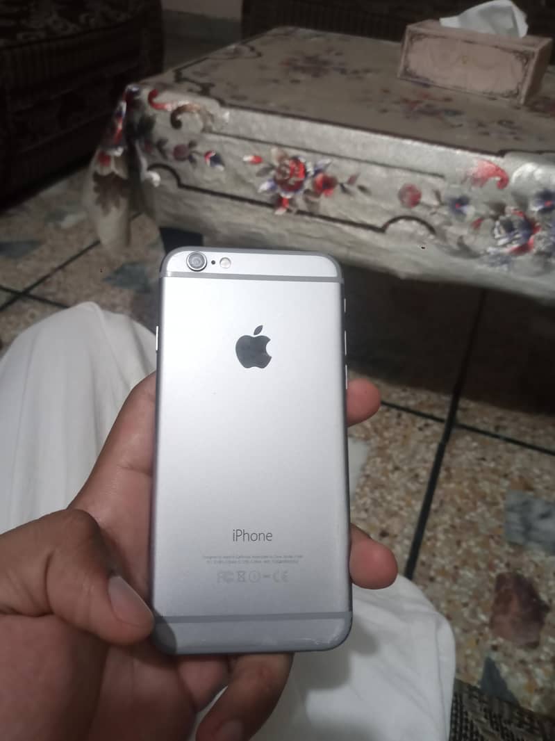 Apple iPhone 6 3