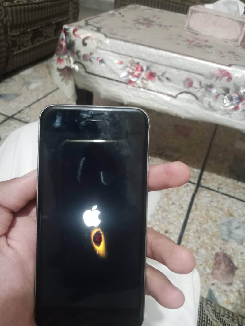 Apple iPhone 6 4