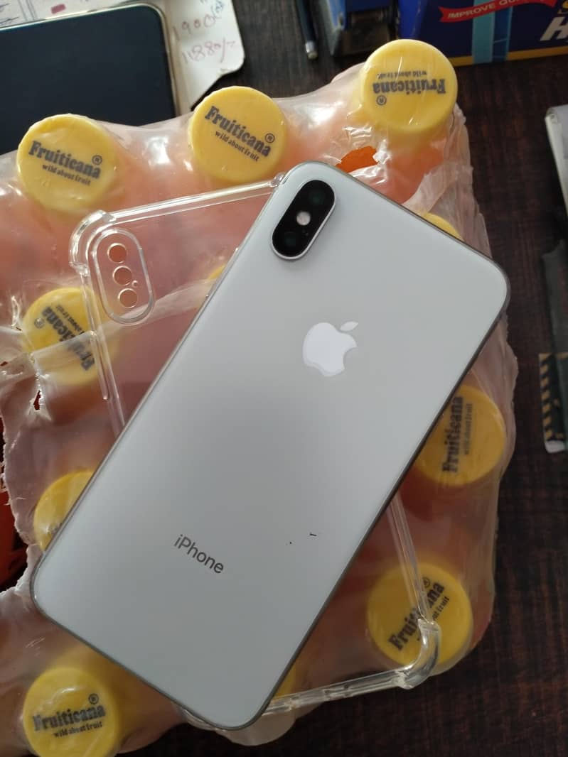 Apple iPhone X 1