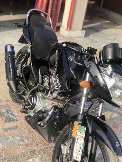 Yamaha ybr 2018