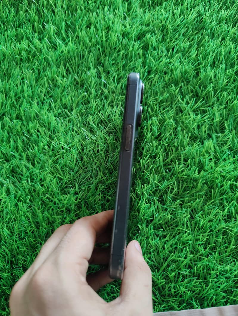 iphone 15 pro 0