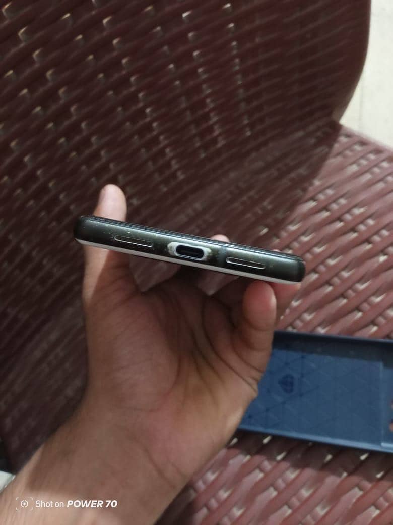 Google Pixel 6 4