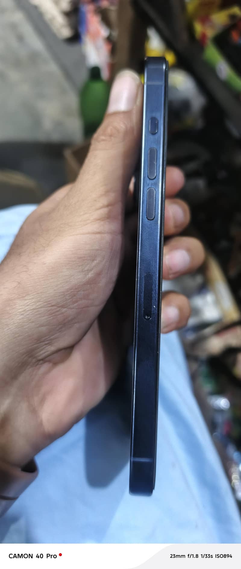 Apple iPhone 15 Pro Max 2
